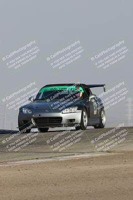 media/Nov-10-2024-GTA Finals Buttonwillow (Sun) [[9486b6e4c5]]/Group 4/Session 1 (Grapevine)/